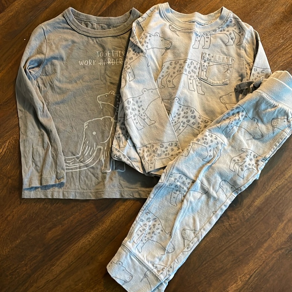 GAP toddler outfit